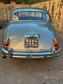 Jaguar mk2 3,4      Esamino eventuale  permuta