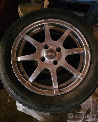Set Cerchi in Lega 15" con Gomme Invernali Nuovi