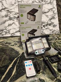 Faro LED Solare 97 SMD con Sensore Movimento 