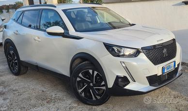Peugeot 2008 II Allure 1.5 Blue HDI EAT8 130 CV