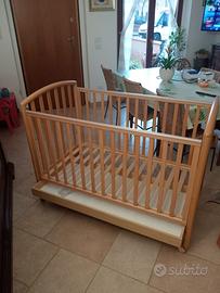 Lettino con le sbarre