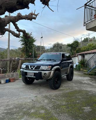 Nissan Patrol GR Y61