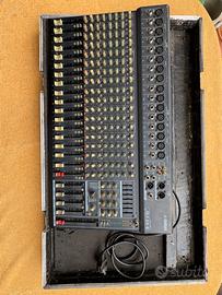 Mixer Yamaha 20/6
