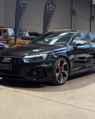 AUDI RS4 Avant *CARBOCERAMICI/TETTO*