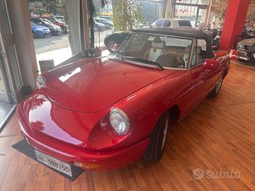 Alfa Romeo Spider 1.6