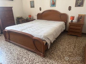 Camera da letto completa