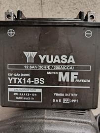 BATTERIA YUASA