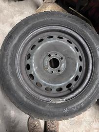 4 gomme invernali  punto con cerchio in ferro