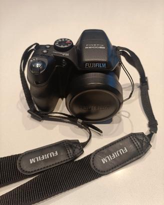 FUJIFILM FINEPIX S2100HD