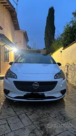 OPEL Corsa 5ª serie - 2016 Black Edition