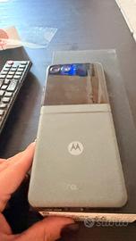 Motorola razr 50