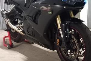 Yamaha YZF R6 - 2005