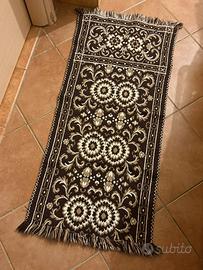 Tappeto abruzzese antico vintage