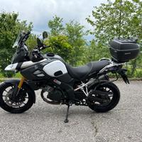 Suzuki V Strom DL 1000 - 2015