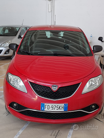 Lancia Y Benzina