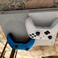 Xbox one s +  controller