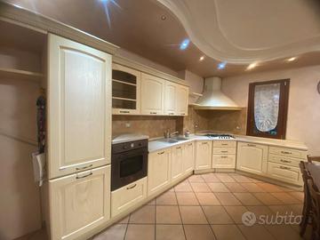 cucina marca "Zaccariotto" del 2009