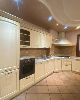 cucina marca "Zaccariotto" del 2009