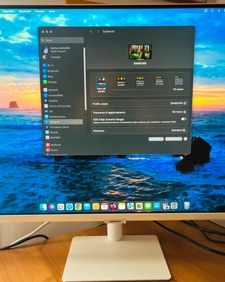SAMSUNG Smart Monitor M7 - MONITOR, 32 ", UHD 4K,