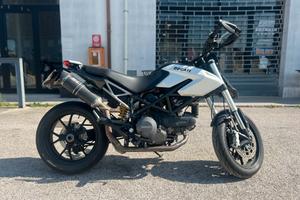 Ducati Hypermotard 796