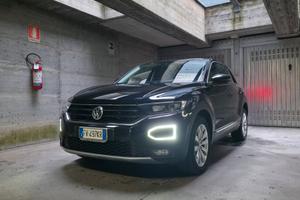 Volkswagen T-Roc 1.0 TSI Advance 115 CV 15.500 €