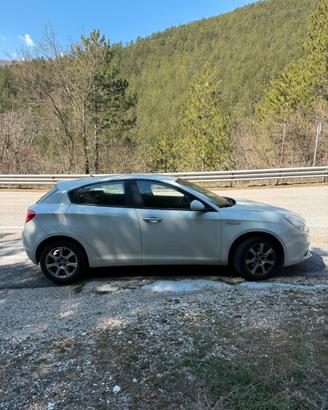 ALFA ROMEO GIULIETTA 1.4 GPL