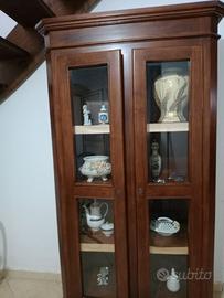 Vetrina esposizione, legno toni caldi