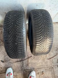 2 Pneumatici frontali SAVA 205/55 R16 4Stagioni