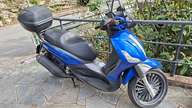 Piaggio Beverly 300 usata in vendita in Liguria