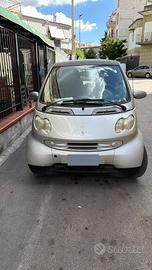smart tenuta molto bene appena tagliandata