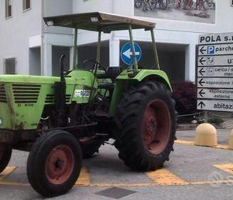 Trattore agricolo deutz mod. 6806 2rm