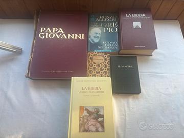 Lotto di 6 libri religiosi
