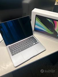 MacBook Pro 13" M1 (8GB RAM, 256GB SSD)