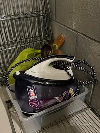 Ferro da stiro Philips con asse da stiro