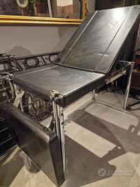 Lettino medico  regolabile a piu posizioni usato