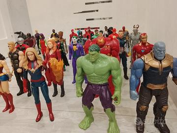 Personaggi Avengers 30 cm