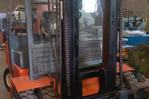 Carrello elevatore lugli