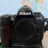 Nikon D100 con Mb D100