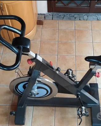 bicicletta da spinning bike