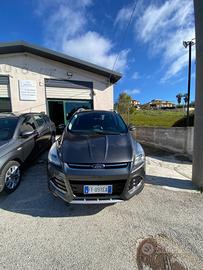 Ford Kuga 2.0 TDCI 150 CV S&S 4WD Powershift Titan