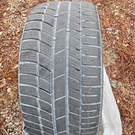 Invernali 255/35/20 Toyo