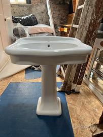 Lavabo a colonna