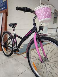 bicicletta 20 e 24 femmina SEMI NUOVA