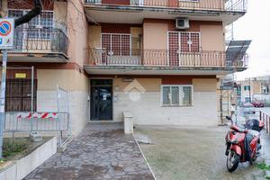 2 LOCALI A ROMA
