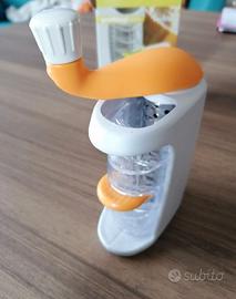 Grattuggia a manovella