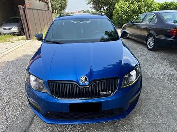 Skoda Octavia 2.0 TDI DSG Wagon RS
