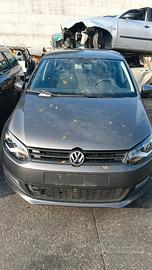 Volkswagen Polo 2019 benz. sigla mot. CGP km 87000