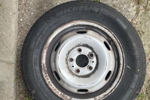 Ruota Michelin 195/75T16CP