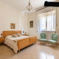 Camera da letto sala da pranzo  letto  armadio mob