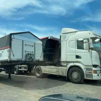 Trattore SCANIA e semirimorchio PRIVATO vende